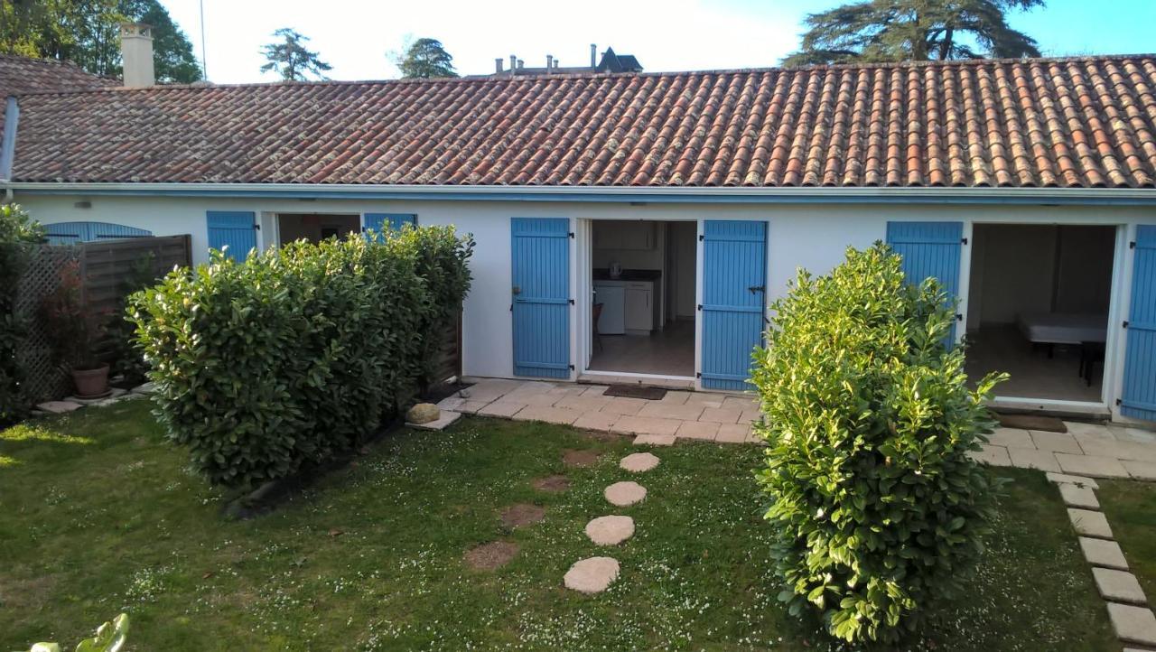 Gites Studioescos El Dos Luaran gambar